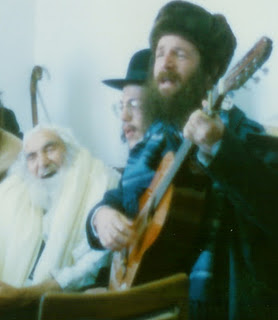 Nanach Yisroel Dagan Playing Saba